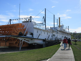 Haiku Canada ginko to SS Klondike